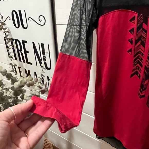 SCHWIING black and red mesh top size XL - Picture 3 of 7
